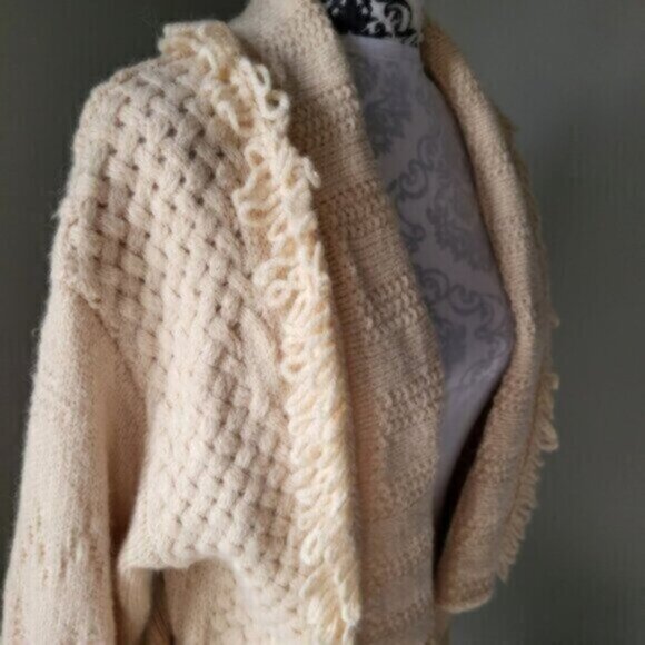 ESQUALO Fringe Knit Cardigan Sweater NWT Women's Sz Lrg - Picture 10 of 14